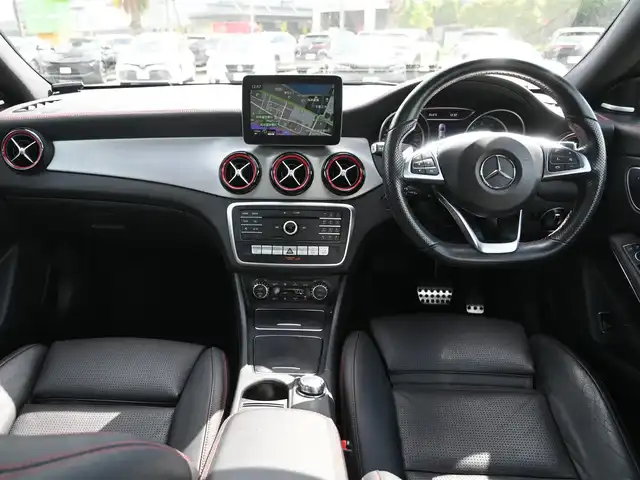 メルセデス・ベンツ ＣＬＡ２５０ シュポルト 4MATIC 千葉県 2016(平28)年 3.4万km マウンテングレー アクティブブレーキアシスト/レーンキープアシスト/ブラインドスポットアシスト/アテンションアシスト/パノラミックスライディングルーフ/ブラックレザーシート/前席パワーシート/harman/kardon/純正HDDナビ/地デジTV/【DVD/CD再生機能　Bluetooth接続】/バックカメラ/ドライブレコーダー/革巻きステアリング/ステアリングスイッチ/パドルシフト/ETC（2.0）/LEDヘッドライト/フォグライト/ウインカーミラー/純正19インチアルミホイル/サイド/カーテンエアバッグ/キーレスゴー