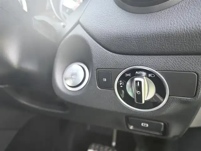 メルセデス・ベンツ ＣＬＡ２５０ シュポルト 4MATIC 千葉県 2016(平28)年 3.4万km マウンテングレー アクティブブレーキアシスト/レーンキープアシスト/ブラインドスポットアシスト/アテンションアシスト/パノラミックスライディングルーフ/ブラックレザーシート/前席パワーシート/harman/kardon/純正HDDナビ/地デジTV/【DVD/CD再生機能　Bluetooth接続】/バックカメラ/ドライブレコーダー/革巻きステアリング/ステアリングスイッチ/パドルシフト/ETC（2.0）/LEDヘッドライト/フォグライト/ウインカーミラー/純正19インチアルミホイル/サイド/カーテンエアバッグ/キーレスゴー