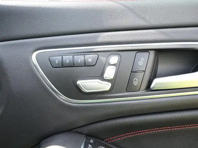 メルセデス・ベンツ ＣＬＡ２５０ シュポルト 4MATIC 千葉県 2016(平28)年 3.4万km マウンテングレー アクティブブレーキアシスト/レーンキープアシスト/ブラインドスポットアシスト/アテンションアシスト/パノラミックスライディングルーフ/ブラックレザーシート/前席パワーシート/harman/kardon/純正HDDナビ/地デジTV/【DVD/CD再生機能　Bluetooth接続】/バックカメラ/ドライブレコーダー/革巻きステアリング/ステアリングスイッチ/パドルシフト/ETC（2.0）/LEDヘッドライト/フォグライト/ウインカーミラー/純正19インチアルミホイル/サイド/カーテンエアバッグ/キーレスゴー