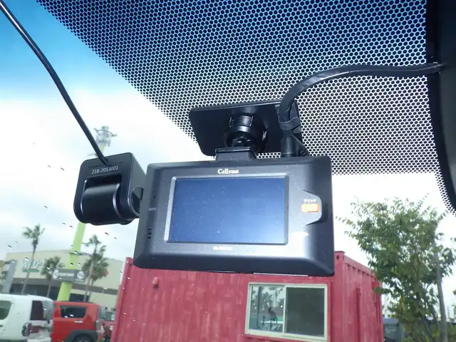 トヨタ アルファード X 千葉県 2022(令4)年 2.3万km ブラック Toyota Safety Sense/・プリクラッシュセーフティ/・レーンディパーチャーアラート/・オートハイビーム/・レーダークルーズコントロール/両側パワースライドドア/デジタルインナーミラー/9インチ純正コネクティッドナビ/地デジTV/【DVD/CD再生機能　Bluetooth接続】/バックカメラ/フリップダウンモニター/ドライブレコーダー（前後撮影）/革巻きステアリング/ステアリングスイッチ/ETC（2.0）/LEDヘッドライト/フォグライト/ウインカーミラー/クリアランスソナー/純正17インチアルミホイル/サイド/カーテンエアバッグ/スマートキー