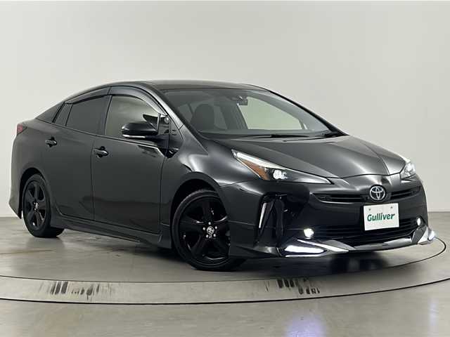 トヨタ プリウス S ツーリングセレ ブラックED 埼玉県 2022(令4)年 5.8万km 黒 フルモデリスタエアロ(フロント・サイド・リア)/トヨタセーフティセンス/　・追従機能付きクルーズコントロール/　・プリクラッシュセーフティ/　・レーントレーシングアシスト/　・オートマティックハイビーム/純正メモリナビ(型式：DSZT-YC4T)/CD/DVD/Bluetooth/フルセグ/全方位カメラ/ビルトインETC/前後ドライブレコーダー/レザーシート/前席シートヒーター/純正17インチAW/プッシュスタート/スマートキー/スペアキー1本