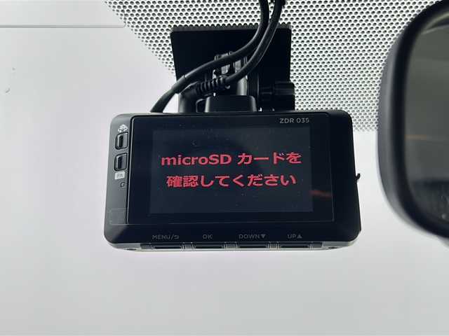 トヨタ プリウス S ツーリングセレ ブラックED 埼玉県 2022(令4)年 5.8万km 黒 フルモデリスタエアロ(フロント・サイド・リア)/トヨタセーフティセンス/　・追従機能付きクルーズコントロール/　・プリクラッシュセーフティ/　・レーントレーシングアシスト/　・オートマティックハイビーム/純正メモリナビ(型式：DSZT-YC4T)/CD/DVD/Bluetooth/フルセグ/全方位カメラ/ビルトインETC/前後ドライブレコーダー/レザーシート/前席シートヒーター/純正17インチAW/プッシュスタート/スマートキー/スペアキー1本