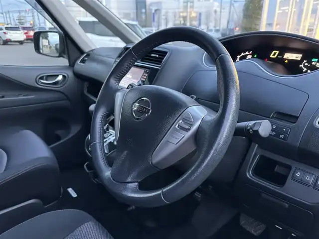 日産 セレナ ハイウェイスター 道北・旭川 2014(平26)年 8.7万km オーロラモーヴ (株)IDOMが運営する【じしゃロン旭川店】の自社ローン専用車両になります。こちらは現金またはオートローンご利用時の価格です。自社ローンご希望の方は別途その旨お申付け下さい/　/・純正ナビ(CD/DVD/BT/SD/フルセグ)/・バックカメラ/・ETC/・両側パワースライドドア/・クルーズコントロール/・電動格納ウィンカーミラー/・オートライト/・プッシュスタート/・スマートキー２個/・フォグランプ/・現車装着サマータイヤ 純正AW205/60R15/・取扱説明書