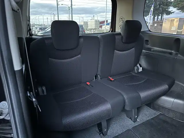 日産 セレナ ハイウェイスター 道北・旭川 2014(平26)年 8.7万km オーロラモーヴ (株)IDOMが運営する【じしゃロン旭川店】の自社ローン専用車両になります。こちらは現金またはオートローンご利用時の価格です。自社ローンご希望の方は別途その旨お申付け下さい/　/・純正ナビ(CD/DVD/BT/SD/フルセグ)/・バックカメラ/・ETC/・両側パワースライドドア/・クルーズコントロール/・電動格納ウィンカーミラー/・オートライト/・プッシュスタート/・スマートキー２個/・フォグランプ/・現車装着サマータイヤ 純正AW205/60R15/・取扱説明書