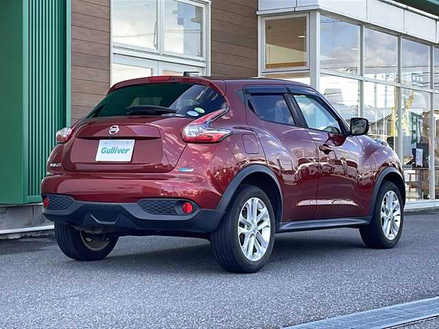 日産 ジューク 15RX Vセレクション 岐阜県 2016(平28)年 8.6万km ラディアントレッド 禁煙車/純正ナビ/Bluetooth/衝突軽減ブレーキ/レーンキープアシスト/アイドリングストップ/バックカメラ/ドライブレコーダー/ETC/純正アルミホイール/純正フロアマット/ドアバイザー/プッシュスタート/オートライト/オートエアコン/スマートキー/スペアキー
