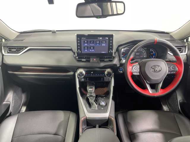 トヨタ ＲＡＶ４ ハイブリッドG 神奈川県 2022(令4)年 8.4万km ホワイトパールクリスタルシャイン トヨタセーフティセンス/純正9インチディスプレイオーディオナビキット付き/パノラミックビューモニター/４WD/ドライブレコーダー/ブラインドスポットモニター/レーダークルーズコントロール/スマートキー/レザーシート/パワーシート/シートヒーター/シートベンチレーション/シートポジションメモリー/ステアリングヒーター/ビルトインETC2.0/LEDヘッドライト/ハンズフリーパワーバックドア/アイドリングストップ/フォグランプ/オートライト/ウィンカーミラー/電動格納ミラー/純正18インチAW/プッシュスタート/フロアマット/スペアキー/取扱説明書