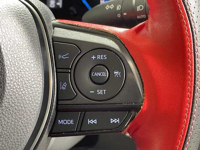 トヨタ ＲＡＶ４ ハイブリッドG 神奈川県 2022(令4)年 8.4万km ホワイトパールクリスタルシャイン トヨタセーフティセンス/純正9インチディスプレイオーディオナビキット付き/パノラミックビューモニター/４WD/ドライブレコーダー/ブラインドスポットモニター/レーダークルーズコントロール/スマートキー/レザーシート/パワーシート/シートヒーター/シートベンチレーション/シートポジションメモリー/ステアリングヒーター/ビルトインETC2.0/LEDヘッドライト/ハンズフリーパワーバックドア/アイドリングストップ/フォグランプ/オートライト/ウィンカーミラー/電動格納ミラー/純正18インチAW/プッシュスタート/フロアマット/スペアキー/取扱説明書