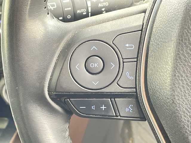 トヨタ ハリアー Z 兵庫県 2021(令3)年 3.8万km ホワイトパールクリスタルシャイン ・純正12インチT-Connect SDナビゲーションシステム/・全周囲カメラ/・ヘッドアップディスプレイ/・JBLプレミアムサウンド/・ブラインドスポットモニター/・フルセグTV/・BT・AM・FM・MiraCast/・Apple Car Play・AndroidAuto/・デジタルインナーミラー/・パワーバックドア/・MTモード付AT/・レーダークルーズコントロール/・レーントレーシングアシスト/・インテリジェントクリアランスソナー/・リアクロストラフィックアラート/・先行者発進告知/・後退速度抑制/・オートホールド/・電子パーキングブレーキ/・置くだけ充電/・パワーシート/・前後ドライブレコーダー/・ビルトインETC/・ステアリングスイッチ/・ハーフレザーシート/・純正フロアマット/・LEDヘッドライト/・オートライト/・アダプティブハイビーム/・フォグランプ/・スマートキー/・純正19インチアルミホイール