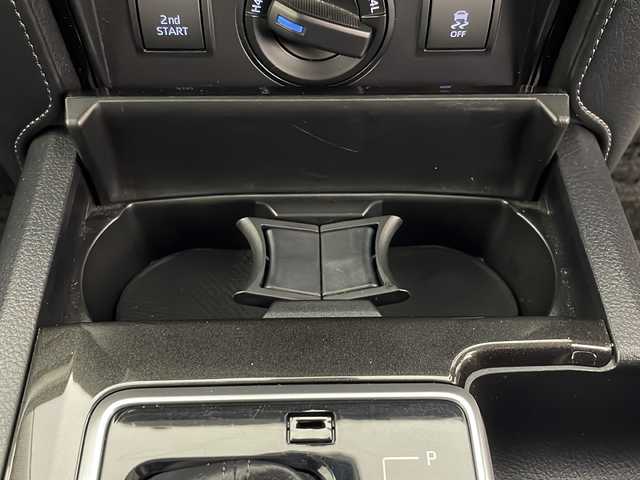 トヨタ ランドクルーザー プラド TX Lパッケージ ブラックED 秋田県 2020(令2)年 1.6万km ホワイトパールクリスタルシャイン ４WD/ワンオーナー　/純正メーカーＯＰナビ【AM/FM/BT】　/パノラミックビューモニター/ＥＴＣ2.0/レザーシート　/ＬＥＤヘッドライト　/運転席パワーシート　/前後ドライブレコーダー　/衝突被害軽減システム　/フルセグＴＶ　/バックカメラ　/横滑り防止装置/オートエアコン/USBポート/クリアランスソナー/レーンキープアシスト/オートマチックハイビーム/オートライト/プッシュスタート/電格ミラー/純正AW/純正フロアマット/革巻きステアリング/レーダークルーズコントロール/ルーフレール/ウィンカーミラー/フォグライト