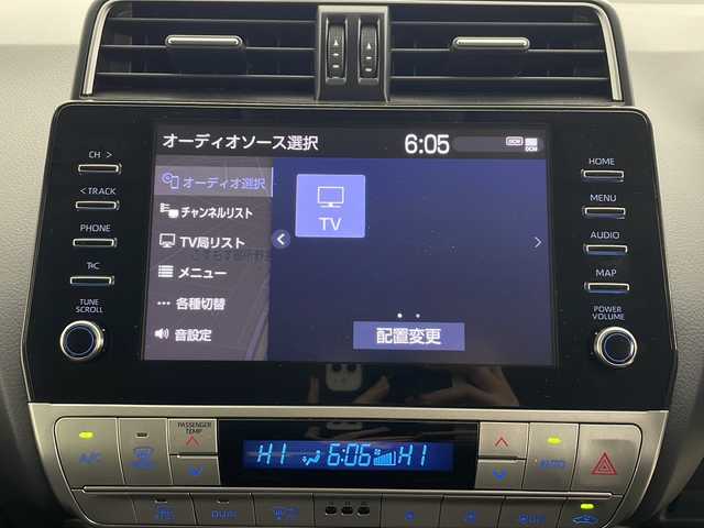 トヨタ ランドクルーザー プラド TX Lパッケージ ブラックED 秋田県 2020(令2)年 1.6万km ホワイトパールクリスタルシャイン ４WD/ワンオーナー　/純正メーカーＯＰナビ【AM/FM/BT】　/パノラミックビューモニター/ＥＴＣ2.0/レザーシート　/ＬＥＤヘッドライト　/運転席パワーシート　/前後ドライブレコーダー　/衝突被害軽減システム　/フルセグＴＶ　/バックカメラ　/横滑り防止装置/オートエアコン/USBポート/クリアランスソナー/レーンキープアシスト/オートマチックハイビーム/オートライト/プッシュスタート/電格ミラー/純正AW/純正フロアマット/革巻きステアリング/レーダークルーズコントロール/ルーフレール/ウィンカーミラー/フォグライト