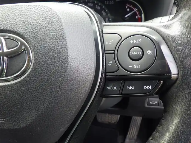 トヨタ ＲＡＶ４ アドベンチャー オフロードPKG 千葉県 2021(令3)年 5.6万km アティチュードブラックマイカ Toyota Safety Sense/・プリクラッシュセーフティ/・レーンディパーチャーアラート/・オートハイビーム/・レーダークルーズコントロール/パワーバックドア/運転席パワーシート/前席エアシート/シートヒーター/ディスプレイオーディオ/純正地デジTV/【Bluetooth接続】/バックカメラ/ドライブレコーダー（前後撮影）/革巻きステアリング/ステアリングヒーター/ステアリングスイッチ/ETC/LEDヘッドライト/フォグライト/ウインカーミラー/クリアランスソナー/純正18インチアルミホイル/サイド/カーテンエアバッグ/スマートキー