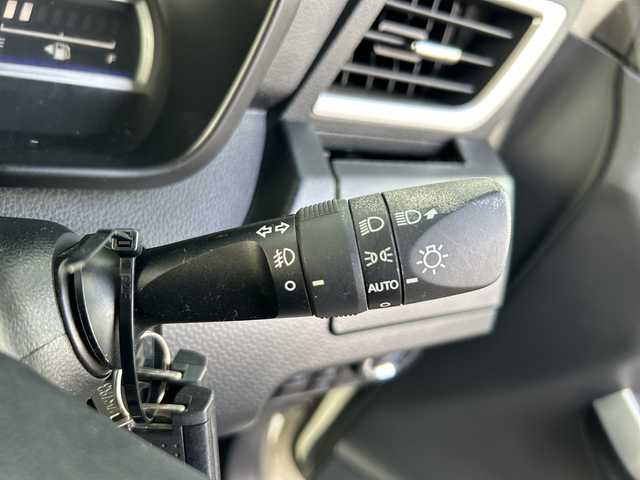 トヨタ ルーミー カスタムG S 愛媛県 2018(平30)年 6万km パールホワイトⅢ 純正ナビ/Bluetooth/CD/DVD/フルセグ/SD/ドライブレコーダー前後/ETC2.0/クルーズコントロール/バックカメラ/全席シートヒーター/両側パワースライドドア/純正フロアマット/フォグランプ/コーナーセンサー/オートLEDヘッドライト/レーンキープアシスト/純正14インチAW