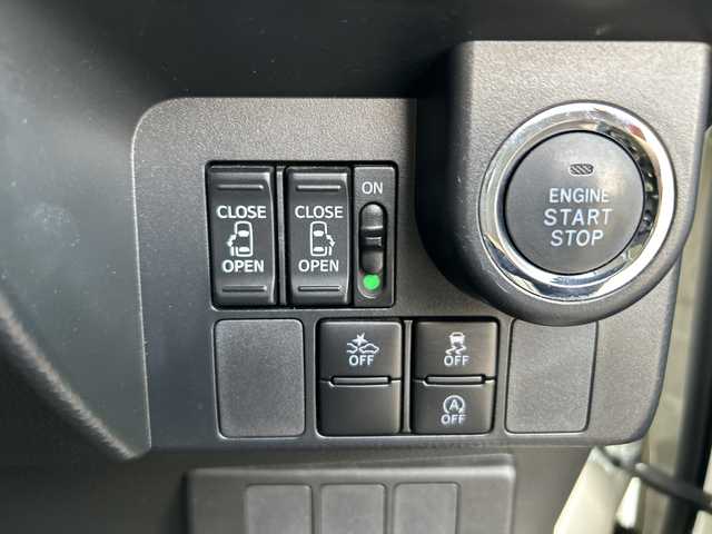 トヨタ ルーミー カスタムG S 愛媛県 2018(平30)年 6万km パールホワイトⅢ 純正ナビ/Bluetooth/CD/DVD/フルセグ/SD/ドライブレコーダー前後/ETC2.0/クルーズコントロール/バックカメラ/全席シートヒーター/両側パワースライドドア/純正フロアマット/フォグランプ/コーナーセンサー/オートLEDヘッドライト/レーンキープアシスト/純正14インチAW