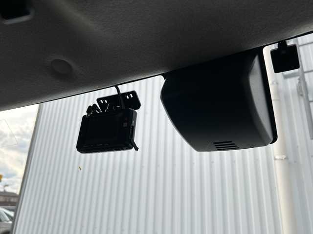 トヨタ ルーミー カスタムG S 愛媛県 2018(平30)年 6万km パールホワイトⅢ 純正ナビ/Bluetooth/CD/DVD/フルセグ/SD/ドライブレコーダー前後/ETC2.0/クルーズコントロール/バックカメラ/全席シートヒーター/両側パワースライドドア/純正フロアマット/フォグランプ/コーナーセンサー/オートLEDヘッドライト/レーンキープアシスト/純正14インチAW