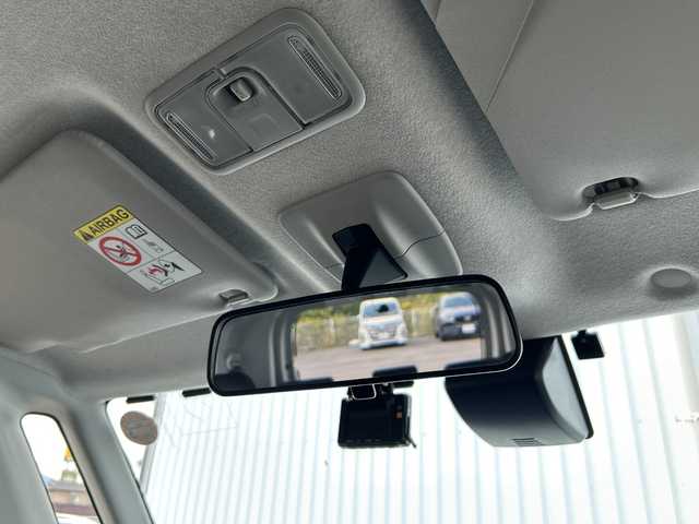 トヨタ ルーミー カスタムG S 愛媛県 2018(平30)年 6万km パールホワイトⅢ 純正ナビ/Bluetooth/CD/DVD/フルセグ/SD/ドライブレコーダー前後/ETC2.0/クルーズコントロール/バックカメラ/全席シートヒーター/両側パワースライドドア/純正フロアマット/フォグランプ/コーナーセンサー/オートLEDヘッドライト/レーンキープアシスト/純正14インチAW