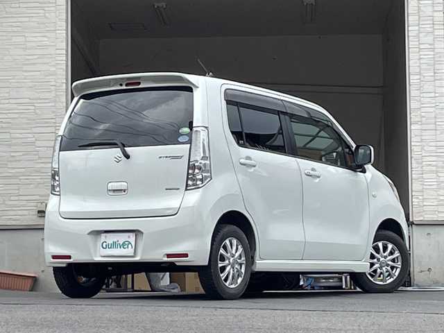 スズキ ワゴンＲ スティングレー X 大分県 2013(平25)年 8.4万km パールホワイト 社外ナビ/フルセグTV/Bluetooth/DVD/社外ETC/純正フロアマット/オートライト/スマートキー