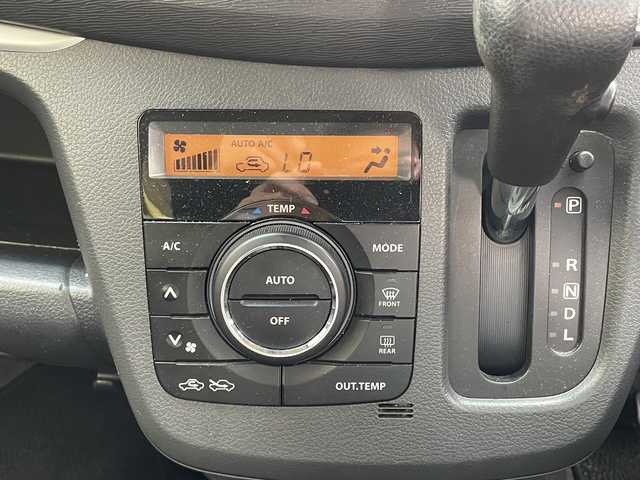 スズキ ワゴンＲ スティングレー X 大分県 2013(平25)年 8.4万km パールホワイト 社外ナビ/フルセグTV/Bluetooth/DVD/社外ETC/純正フロアマット/オートライト/スマートキー