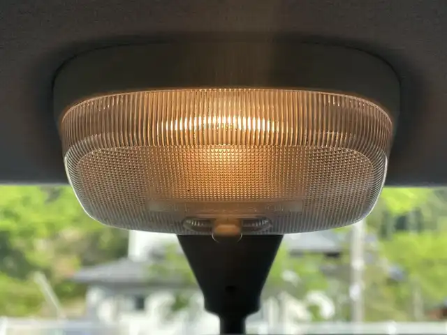 スズキ アルト G 福島県 2011(平23)年 8.6万km シルキーシルバーメタリック 登録時走行距離:85603km/純正オーディオ/　（FM/AM/CD)/純正フロアマット/社外13インチアルミホイール/リモコンキー/パワーウィンドウ/ドアバイザー/ハロゲンヘッドライト