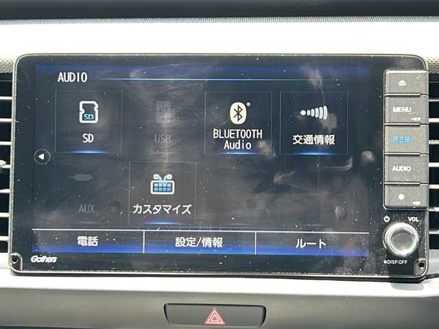 ホンダ フィット e:HEVクロスター 神奈川県 2020(令2)年 1.1万km プレミアムサンライトホワイトパール ワンオーナー/レーダークルーズコントロール/ETC/純正ナビ（SD/AM/FM/BT/DVD/TV）/純正ドラレコ/純正フロアマット/オートライト/ホンダセンシング/アイドリングストップ/バックカメラ/LEDヘッドライト/盗難防止装置/レーンキープアシスト/ABS/横滑り防止装置/ブレーキホールド/取扱説明書/保証書/スペアキー×1