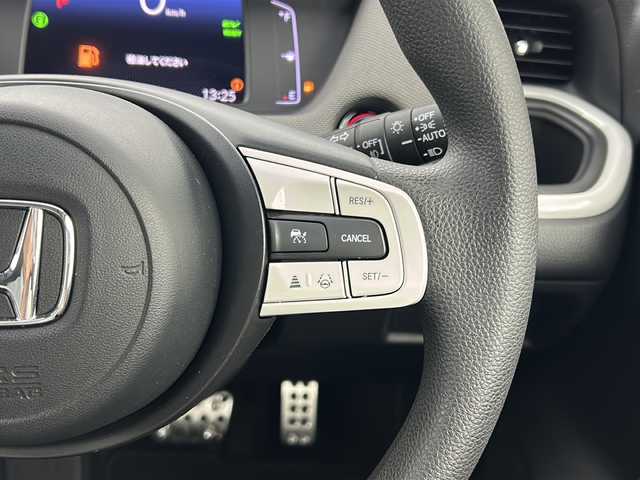 ホンダ フィット e:HEVネス 宮城県 2020(令2)年 6.4万km クリスタルブラックパール 1オーナー/Honda SENSING	/・衝突軽減ブレーキ	/・路外逸脱抑制機能	/・アダプティブクルーズコントロール/・車線維持支援システム/・オートハイビーム	/バックカメラ/純正9型DAナビ　地図SD無/・BT.CD.DVD.USB/フルセグTV/ドライブレコーダー（FR）/ビルトインETC/LEDヘッドライト/LEDフォグランプ/電動パーキングブレーキ/横滑り防止装置/アイドリングストップ/純正16inAW/純正フロアマット/プッシュスタート/スマートキー×2