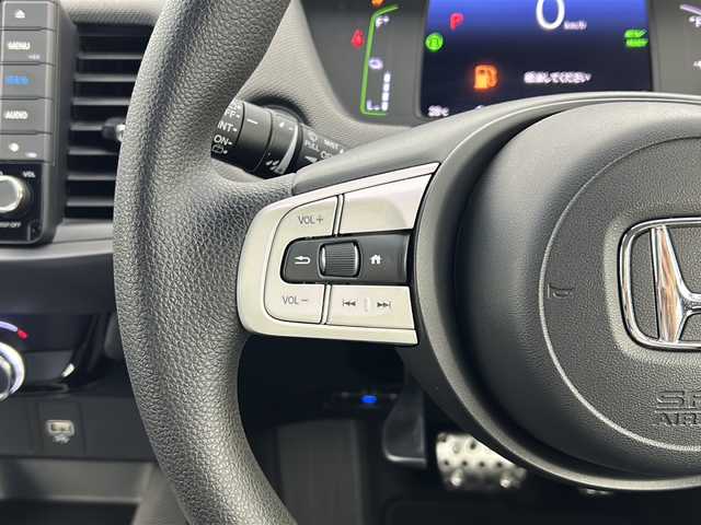 ホンダ フィット e:HEVネス 宮城県 2020(令2)年 6.4万km クリスタルブラックパール 1オーナー/Honda SENSING	/・衝突軽減ブレーキ	/・路外逸脱抑制機能	/・アダプティブクルーズコントロール/・車線維持支援システム/・オートハイビーム	/バックカメラ/純正9型DAナビ　地図SD無/・BT.CD.DVD.USB/フルセグTV/ドライブレコーダー（FR）/ビルトインETC/LEDヘッドライト/LEDフォグランプ/電動パーキングブレーキ/横滑り防止装置/アイドリングストップ/純正16inAW/純正フロアマット/プッシュスタート/スマートキー×2