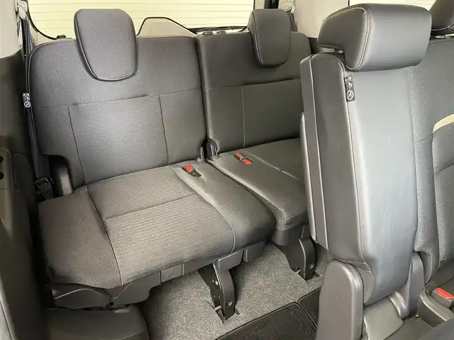 日産 セレナ e－パワー ハイウェイスター V 埼玉県 2023(令5)年 2.5万km ダイヤモンドブラック 12.3インチナビ フリップダウンモニター アラウンドビューモニター プロパイロット BSI インテリジェントルームミラー エマージェンシーブレーキ LEDオートライト 両側パワースライドドア