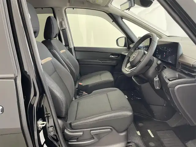 日産 セレナ e－パワー ハイウェイスター V 埼玉県 2023(令5)年 2.5万km ダイヤモンドブラック 12.3インチナビ フリップダウンモニター アラウンドビューモニター プロパイロット BSI インテリジェントルームミラー エマージェンシーブレーキ LEDオートライト 両側パワースライドドア