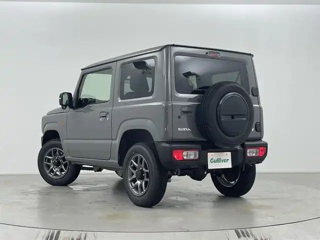 スズキ ジムニー XC 埼玉県 2025(令7)年 0.1万km未満 ミディアムグレー 届出済未使用車/４WD/クルーズコントロール/前席シートヒーター/純正１６インチAW/プッシュスタート/スマートキー/スペアキー１本