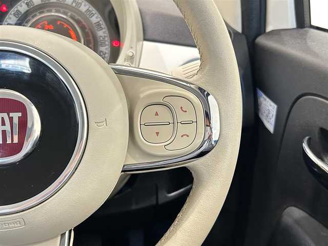 フィアット ５００ 1．2 ポップ 福岡県 2018(平30)年 5.1万km 白 カロッツェリアナビＡＶＩＣ－ＲＺ８０１　/バックカメラ　/フルセグＴＶ　/ＢｌｕｅＴｏｏｔｈ接続　/ＵＳＢ　/ＡＵＸ　/ＣＤ／ＤＶＤ再生　/アイドリングストップ　/リモコンキー　/スペアキー　/ＥＴＣ　/ワンオーナー