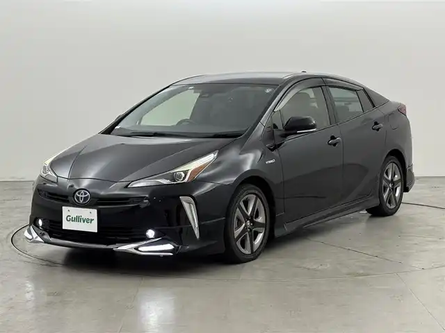 トヨタ プリウス Sツーリングセレクション 福岡県 2020(令2)年 3.1万km アティチュードブラックマイカ モデリスタエアロ　/純正ＳＤナビ　/バックカメラ　/ビルトインＥＴＣ　/ドライブレコーダー　/衝突軽減　/レーダークルーズコントロール　/コーナーセンサー　/レーンキープ　/オートマチックハイビーム　/シートヒーター