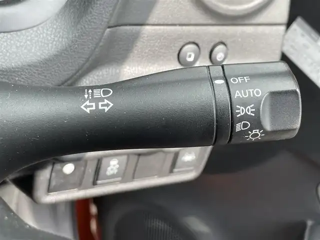 日産 ノート e－パワー X 滋賀県 2018(平30)年 5.1万km プレミアムコロナオレンジ 純正７インチナビ/（Bluetooth/CD/DVD/フルセグTV/SD/AUX）/全方位カメラ/衝突軽減装置/レーンキープアシスト/デジタルインナーミラー/ＥＴＣ/プッシュスタート/スマートキー/ステアリングリモコン/純正マット/オートライト