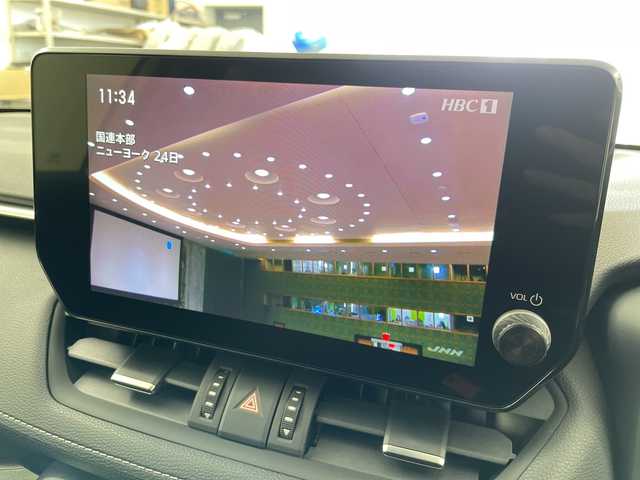トヨタ ＲＡＶ４ ハイブリッドG 道央・札幌 2023(令5)年 2.9万km プラチナホワイトパールマイカ ・４WD /ハイブリッド/・モデリスタエアロF.S.R/・トヨタセーフティーセンス/・プリクラッシュセーフティー/・レーダークルーズコントロール/・ブラインドスポットモニター/・純正10インチディスプレイ/・ナビ.Bluetooth.フルセグ.miracast/・パノラミックビューモニター/・パワーバックドア /・レザーシート/パワーシート/・ベンチレーション/・ステアリングヒーター/・LEDライト/オートハイビーム/・ビルトインETC/・スマートキーx２