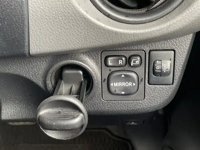 トヨタ ヴィッツ F 神奈川県 2014(平26)年 7.1万km クールソーダメタリック 1セグTV/Bluetooth/前方ドラレコ/ステアリングリモコン