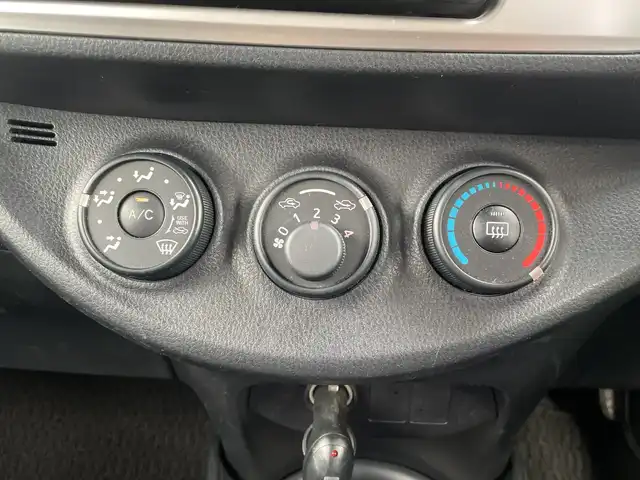 トヨタ ヴィッツ F 神奈川県 2014(平26)年 7.1万km クールソーダメタリック 1セグTV/Bluetooth/前方ドラレコ/ステアリングリモコン