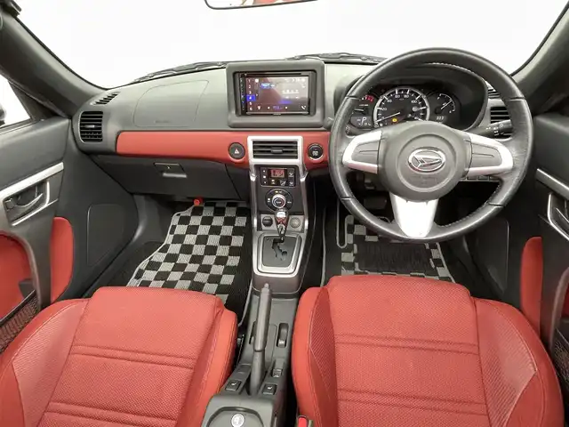 ダイハツ コペン セロ 熊本県 2015(平27)年 4.4万km ブリティッシュグリーンマイカ カロッツェリアオーディオFH-8500DVS（ＣＤ・ＡＵＸ・ｉｐｏｄ・ＢＴ・ＵＳＢ）/アイドリングストップ　/衝突軽減ブレーキ　/横滑り防止　/純正フロアマット　/スマートキー　/プッシュスタート　/スペアキー１本　/取扱説明書