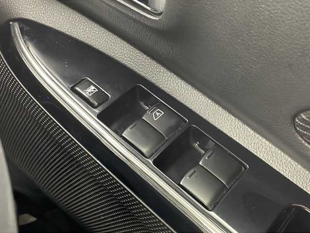 日産 デイズ ルークス ハイウェイスター Gターボ 愛知県 2018(平30)年 6.7万km ホワイトパール /禁煙車//純正ナビ(MM518D-W)//フルセグTV/AMFM/CD/DVD/Blu-ray/Bluetooth/SD//ETC//純正ドライブレコーダー//バックカメラ//アラウンドビューモニター//インテリジェントエマージェンシーブレーキ//レーンディパーチャーウォーニング//踏み間違い防止アシスト//クルーズコントロール//ハイビームアシスト//LEDヘッドライト//オートライト//フロントフォグランプ//両側パワースライドドア//後席サンシェード//スエード調シート//シートバックテーブル//純正15インチアルミホイール//純正フロアマット//純正ドアバイザー//革巻きステアリング//ステアリングスイッチ//プッシュスタート//電動格納ミラー//アイドリングストップ
