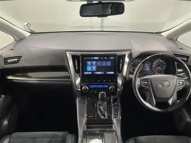 トヨタ アルファード S Cパッケージ 愛知県 2016(平28)年 8.7万km ホワイトパールクリスタルシャイン 純正10インチナビ/（Bluetooth/AM/FM/フルセグTV/CD）/サンルーフ/フリップダウンモニター/衝突軽減ブレーキ/両側電動スライドドア/レーダークルーズコントロール/三眼LEDヘッドライト/ETC/バックカメラ/ステアリングヒーター/パワーシート/電動リアゲート/コーナーセンサー/プッシュスタートボタン/スマートキー/純正18インチAW