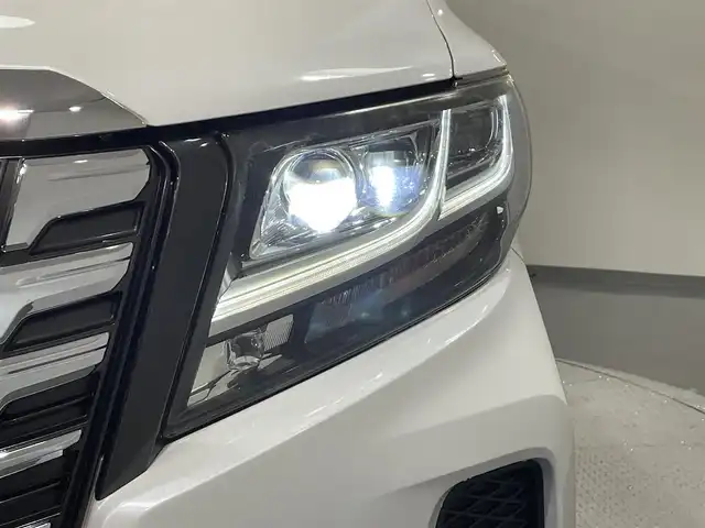 トヨタ アルファード S Cパッケージ 愛知県 2016(平28)年 8.7万km ホワイトパールクリスタルシャイン 純正10インチナビ/（Bluetooth/AM/FM/フルセグTV/CD）/サンルーフ/フリップダウンモニター/衝突軽減ブレーキ/両側電動スライドドア/レーダークルーズコントロール/三眼LEDヘッドライト/ETC/バックカメラ/ステアリングヒーター/パワーシート/電動リアゲート/コーナーセンサー/プッシュスタートボタン/スマートキー/純正18インチAW