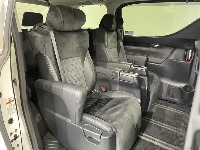 トヨタ アルファード S Cパッケージ 愛知県 2016(平28)年 8.7万km ホワイトパールクリスタルシャイン 純正10インチナビ/（Bluetooth/AM/FM/フルセグTV/CD）/サンルーフ/フリップダウンモニター/衝突軽減ブレーキ/両側電動スライドドア/レーダークルーズコントロール/三眼LEDヘッドライト/ETC/バックカメラ/ステアリングヒーター/パワーシート/電動リアゲート/コーナーセンサー/プッシュスタートボタン/スマートキー/純正18インチAW