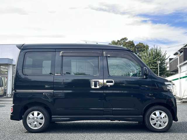 ダイハツ アトレー ワゴン カスタム ターボ RS 東京都 2015(平27)年 6.1万km ブラックマイカメタリック ワンオーナー/KENWOODミュージックデバイス（U585SD）/（USB/AUX）/ETC/純正フロアマット/純正13インチアルミホイール/ドアバイザー/両側スライドドア/保証書/取説書