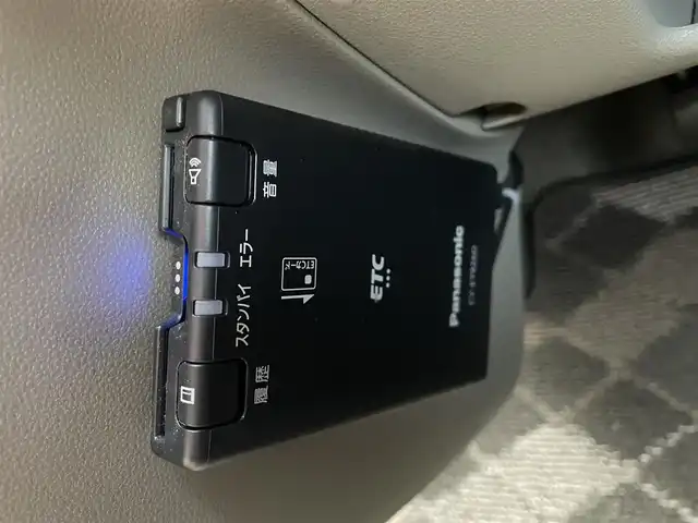 ダイハツ アトレー ワゴン カスタム ターボ RS 大阪府 2015(平27)年 6.1万km ブラックマイカメタリック (株)IDOMが運営する【じしゃロン東大阪店】の自社ローン対象車両になります。こちらは現金ご利用時の価格です。/自社ローンご希望の方は別途その旨お申付け下さい。/ワンオーナー/KENWOODミュージックデバイス（U585SD）/（USB/AUX）/ETC/ドライブレコーダー/リモコンキー/純正フロアマット/純正13インチアルミホイール/ドアバイザー/両側スライドドア/HIDヘッドライト/スペアリモコン＆キー/取説＆保証書