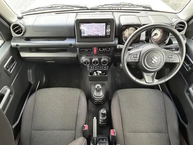 スズキ ジムニー XC 愛知県 2019(平31)年 9.7万km シフォンアイボリーメタリックブラック2トーンルーフ ワンオーナー/社外メモリナビ(FM/AM/BT/CD/DVD/フルセグ)/デュアルセンサーブレーキサポート/5MT/4WD/ターボ/ドライブレコーダー/シートヒーター/LEDヘッドライト/フォグランプ/純正AW16インチ/電動格納ミラー/クルーズコントロール/ETC/純正フロアマット/プッシュスタート/スマートキー・スペアキー１本/ステアリングリモコン/ABS/取扱説明書・保証書