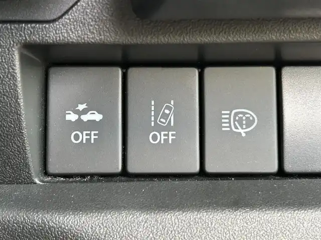 スズキ ジムニー XC 愛知県 2019(平31)年 9.7万km シフォンアイボリーメタリックブラック2トーンルーフ ワンオーナー/社外メモリナビ(FM/AM/BT/CD/DVD/フルセグ)/デュアルセンサーブレーキサポート/5MT/4WD/ターボ/ドライブレコーダー/シートヒーター/LEDヘッドライト/フォグランプ/純正AW16インチ/電動格納ミラー/クルーズコントロール/ETC/純正フロアマット/プッシュスタート/スマートキー・スペアキー１本/ステアリングリモコン/ABS/取扱説明書・保証書