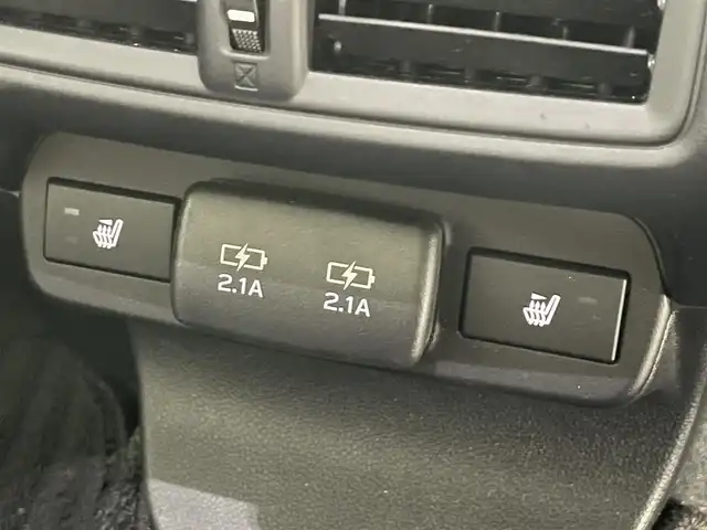 スバル レヴォーグ 1．8STIスポーツ EX 滋賀県 2021(令3)年 3.7万km マグネタイトグレーメタリック 純正11.6インチナビ/Bluetooth/USB/AppleCarPlay/AndroidAuto/フルセグテレビ/バックカメラ/アイサイトコアテクノロジー/・プリクラッシュブレーキ/・前側方プリクラッシュブレーキ/・緊急時プリクラッシュステアリング/・AT誤発進抑制制御/・先行車発進お知らせ機能/・全車速追従機能付クルーズコントロール/アイサイトXテクノロジー/・渋滞時ハンズオフアシスト/・アクティブレーンチェンジアシスト/・ドライバー異常時対応システム/・渋滞時発進アシスト/・カーブ前抑制機能/・料金所前速度制御/アイサイトセイフティプラス/・リアビークルディテクション/・エマージェンシーレーンキープアシスト/・アレイ式アダプティブドライビングビーム/視界拡張テクノロジー/・デジタルマルチビューモニター/・前側方警報アシスト/STiエアロ/レザーシート/D/N席パワーシート/全席シートヒーター/パワーリアゲート/パドルシフト/ドライブレコーダー/LEDヘッドライト/オートライト/プッシュスタート/スマートキー/スペアキー