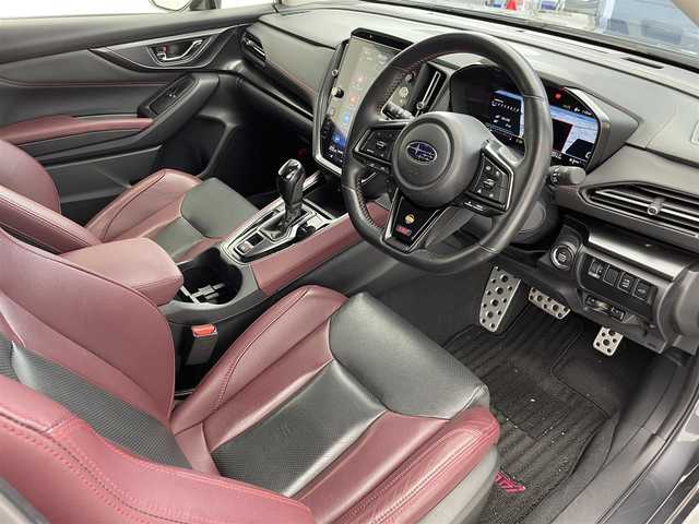 スバル レヴォーグ 1．8STIスポーツ EX 滋賀県 2021(令3)年 3.7万km マグネタイトグレーメタリック 純正11.6インチナビ/Bluetooth/USB/AppleCarPlay/AndroidAuto/フルセグテレビ/バックカメラ/アイサイトコアテクノロジー/・プリクラッシュブレーキ/・前側方プリクラッシュブレーキ/・緊急時プリクラッシュステアリング/・AT誤発進抑制制御/・先行車発進お知らせ機能/・全車速追従機能付クルーズコントロール/アイサイトXテクノロジー/・渋滞時ハンズオフアシスト/・アクティブレーンチェンジアシスト/・ドライバー異常時対応システム/・渋滞時発進アシスト/・カーブ前抑制機能/・料金所前速度制御/アイサイトセイフティプラス/・リアビークルディテクション/・エマージェンシーレーンキープアシスト/・アレイ式アダプティブドライビングビーム/視界拡張テクノロジー/・デジタルマルチビューモニター/・前側方警報アシスト/STiエアロ/レザーシート/D/N席パワーシート/全席シートヒーター/パワーリアゲート/パドルシフト/ドライブレコーダー/LEDヘッドライト/オートライト/プッシュスタート/スマートキー/スペアキー