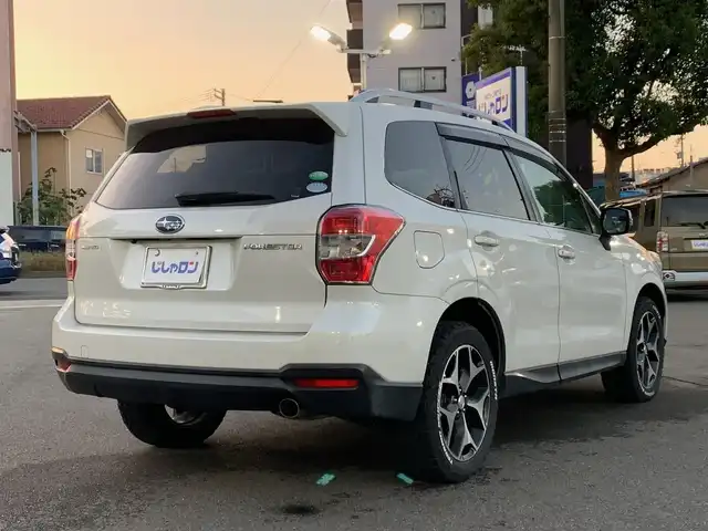 スバル フォレスター 2．0i－L アイサイト 福井県 2013(平25)年 8.6万km サテンホワイトパール (株)IDOMが運営する【じしゃロン福井店】の自社ローン対象車両になります。こちらは現金またはオートローンご利用時の価格です。自社ローンご希望の方は別途その旨お申付け下さい/アイサイト/純正ナビ（CD・DVD・BT接続可）/フルセグテレビ/バックカメラ/ETC/パワーシート（D席・N席）/シートヒーター（D席・N席）/パワーバックドア