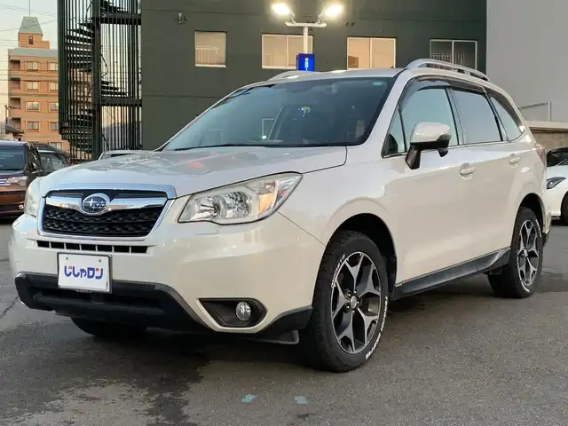 スバル フォレスター 2．0i－L アイサイト 福井県 2013(平25)年 8.6万km サテンホワイトパール (株)IDOMが運営する【じしゃロン福井店】の自社ローン対象車両になります。こちらは現金またはオートローンご利用時の価格です。自社ローンご希望の方は別途その旨お申付け下さい/アイサイト/純正ナビ（CD・DVD・BT接続可）/フルセグテレビ/バックカメラ/ETC/パワーシート（D席・N席）/シートヒーター（D席・N席）/パワーバックドア