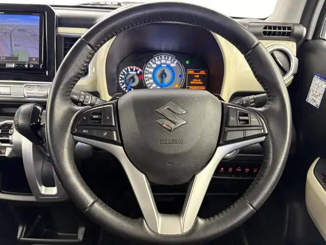 スズキ クロスビー HYBRID MZ 愛知県 2018(平30)年 5.9万km ピュアホワイトP 社外ナビ　AVICーRL901/（CD・DVD・Bluetooth・フルセグTV）/車内ルーフラック/ETC/クルーズコントロール/前席シートヒーター/クリアランスソナー/パドルシフト/ダウンヒルアシスト/ステアリングリモコン/レーンキープアシスト/衝突軽減ブレーキ/コーナーセンサー/横滑り防止装置/盗難防止装置/LEDオートライト/純正フロアマット/社外アルミホイール（JOKER）/スマートキー/アイドリングストップ/走行モード切替/シートバックテーブル/ドアバイザー/スタッドレスタイヤ付きAW4本