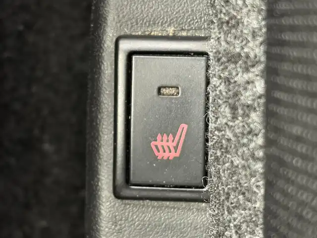 スズキ クロスビー HYBRID MZ 愛知県 2018(平30)年 5.9万km ピュアホワイトP 社外ナビ　AVICーRL901/（CD・DVD・Bluetooth・フルセグTV）/車内ルーフラック/ETC/クルーズコントロール/前席シートヒーター/クリアランスソナー/パドルシフト/ダウンヒルアシスト/ステアリングリモコン/レーンキープアシスト/衝突軽減ブレーキ/コーナーセンサー/横滑り防止装置/盗難防止装置/LEDオートライト/純正フロアマット/社外アルミホイール（JOKER）/スマートキー/アイドリングストップ/走行モード切替/シートバックテーブル/ドアバイザー/スタッドレスタイヤ付きAW4本