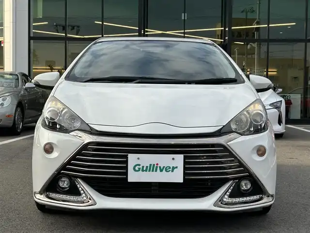 トヨタ アクア G G’s 愛媛県 2015(平27)年 8.1万km ライムホワイトパールクリスタルシャイン 純正ナビ/フルセグTV/バックカメラ/クルーズコントロール/ETC/スマートキー/スペアキー/プッシュスタート/純正AW/純正フロアマット/ハーフレザーシート/シートヒーター/ステアリングスイッチ/電格ミラー